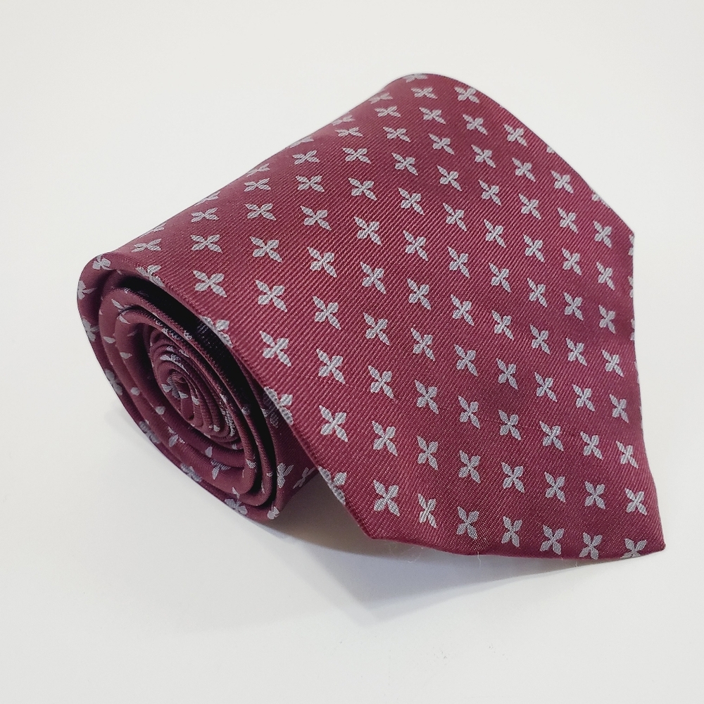 Macy's Necktie Maroon Geometric Pattern Men's Silk Neck Tie Made in the USA